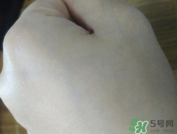 伊卡露诗气垫cc霜多少钱?伊卡露诗气垫cc霜价格